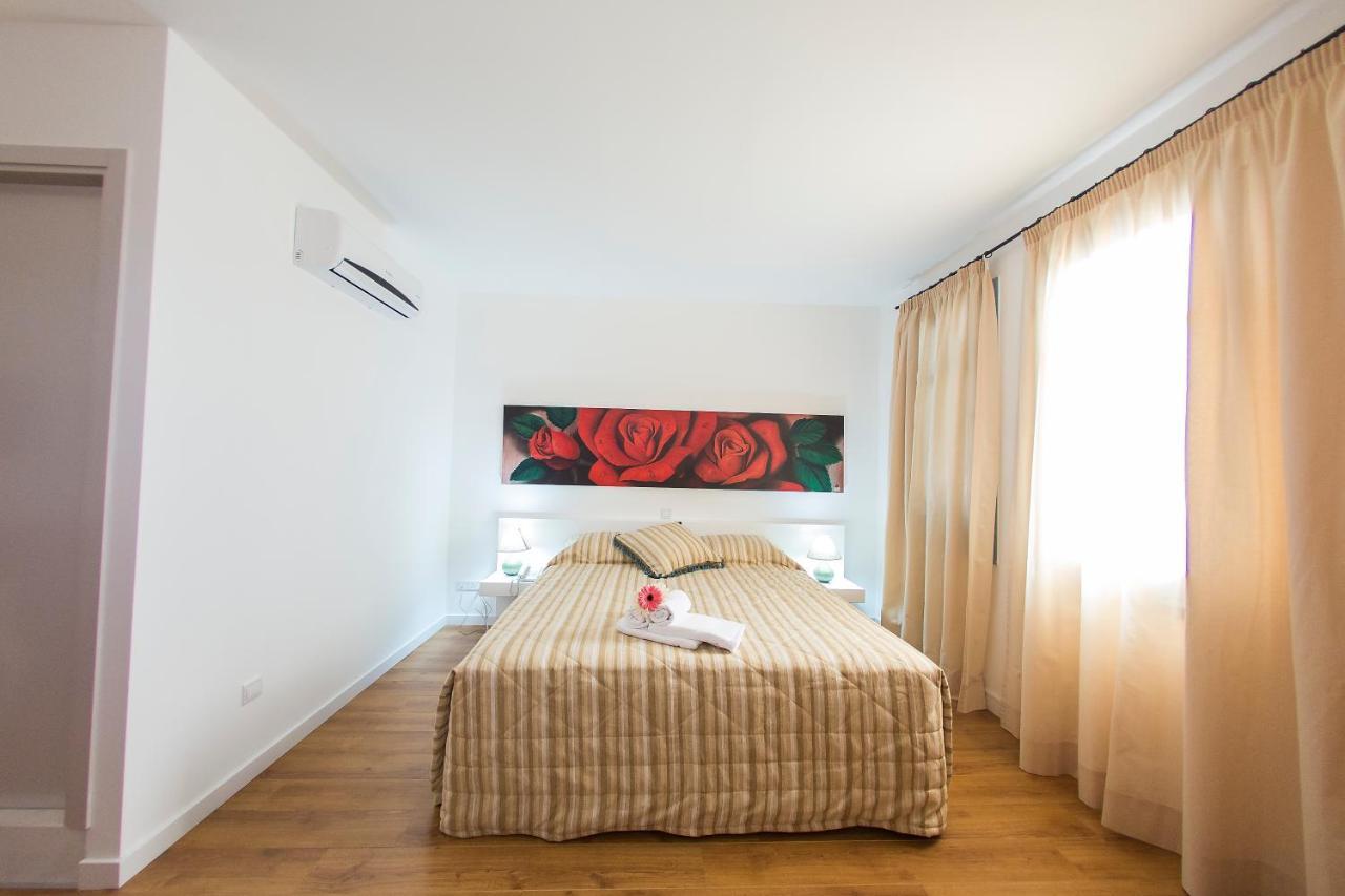 Daire Operetta House